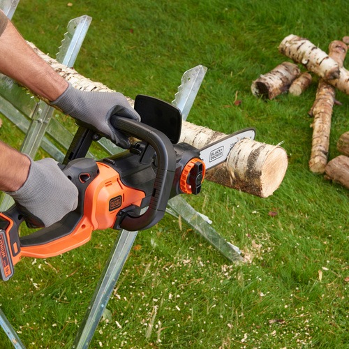 Black and Decker - 18V 4in1 HeckenscherenKettensgenSet SEASONMASTER - BCASK861D