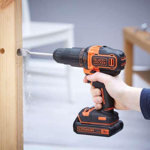 Black and Decker - 18V 2Gang AkkuSchlagbohrschrauber - BDCHD18K