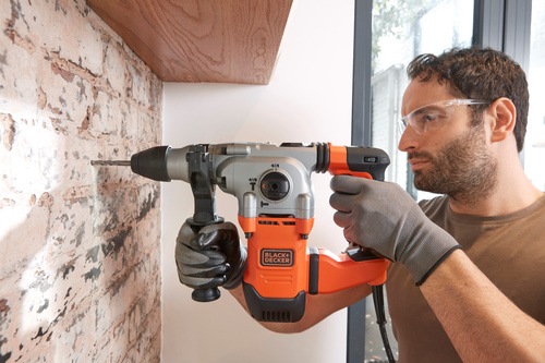 Black and Decker - 1250W SDSPlus Bohr und Meielhammer mit Koffer - BEHS03K