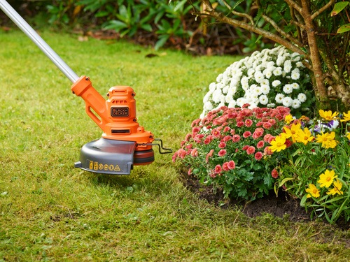 Black and Decker - 450W  25 cm ElektroRasentrimmer - BESTA525