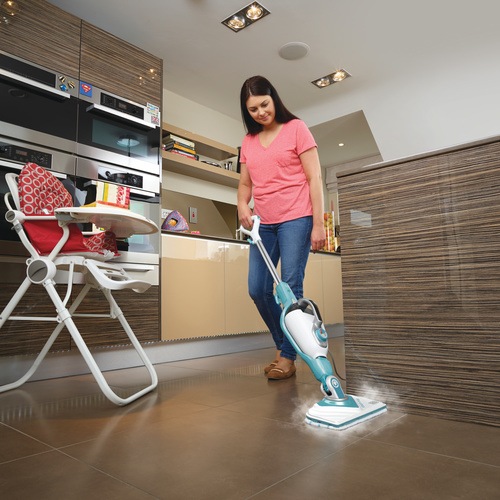 Black and Decker - 1600W 2in1 Dampfbesen mit Handdampfgert - BHSM166DSM