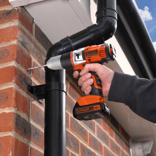 Black and Decker - 18V High Performance LiIonen 2Gang AkkuSchlagbohrschrauber - EGBHP188BK