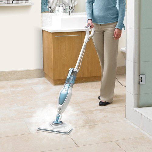 Black and Decker - 1600W Steam Mop Deluxe - FSM1630