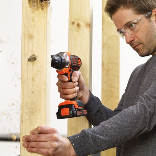 Black and Decker - 18V LiIonen Multifunktionswerkzeug Multievo mit BohrschrauberKopf und zwei Akkus - MT218KB
