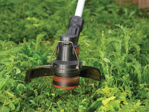 Black and Decker - 18V20Ah 25cm AkkuRasentrimmer mit automatischer Fadenverlngerung - ST182320