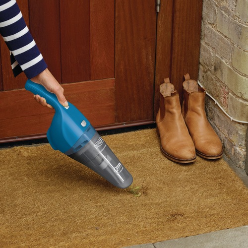 Black and Decker - 108Wh NassTrocken Dustbuster Lithium mit Zubehr - WDB215WA